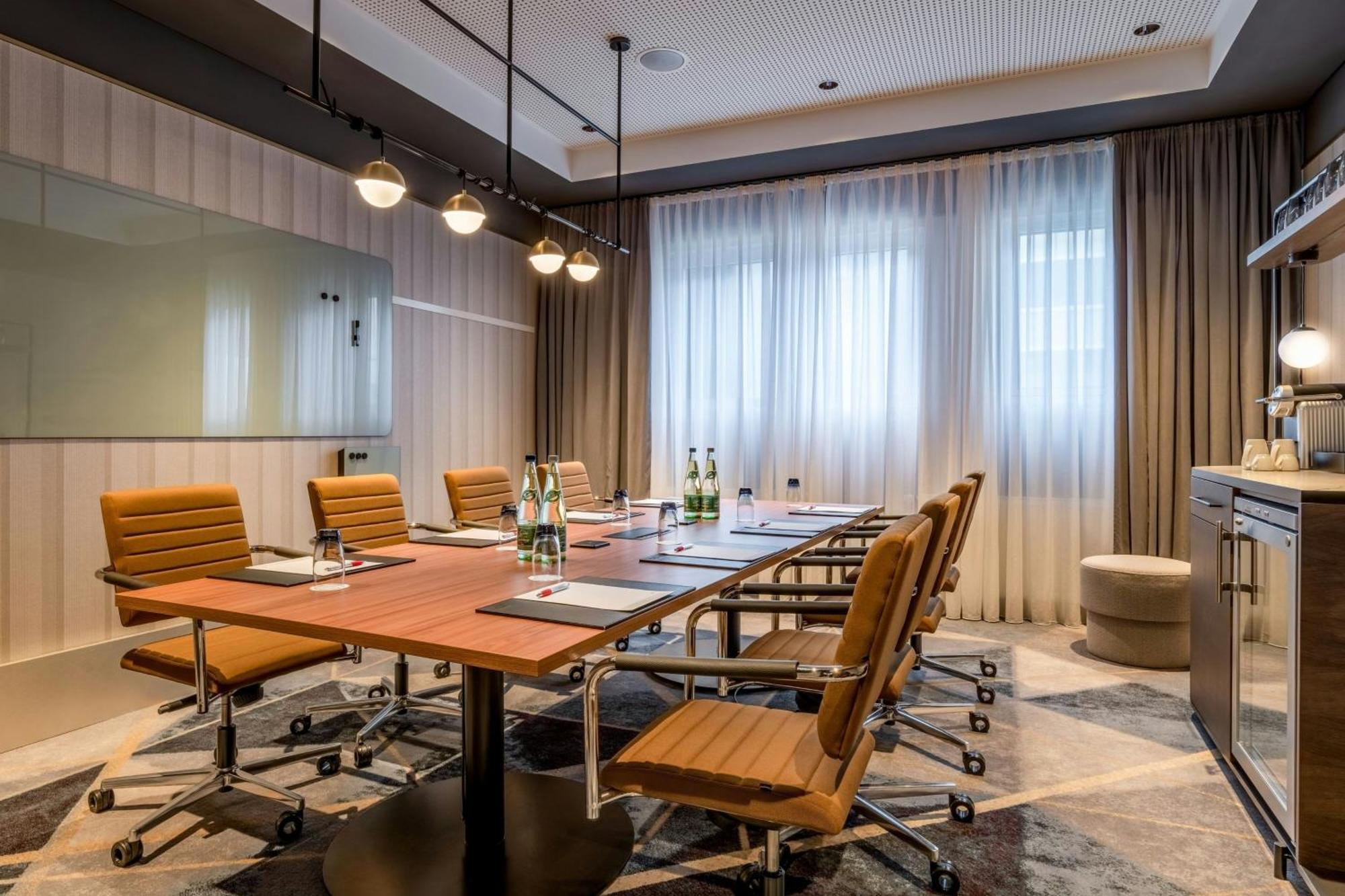 Frankfurt Marriott Hotel Frankfurt am Main Ngoại thất bức ảnh Meeting room